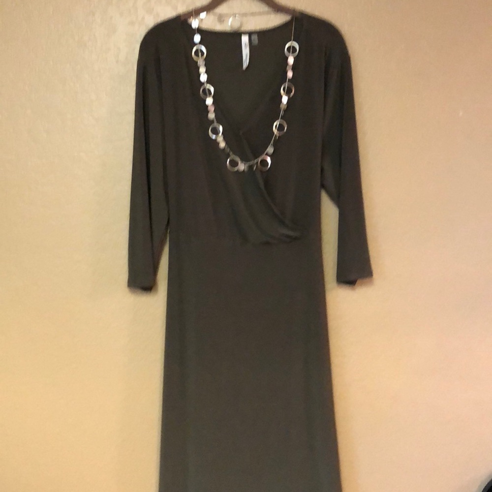 Great Work Dress w/ free Necklace